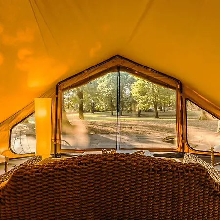 Oak Glamping Relax 豪华帐篷